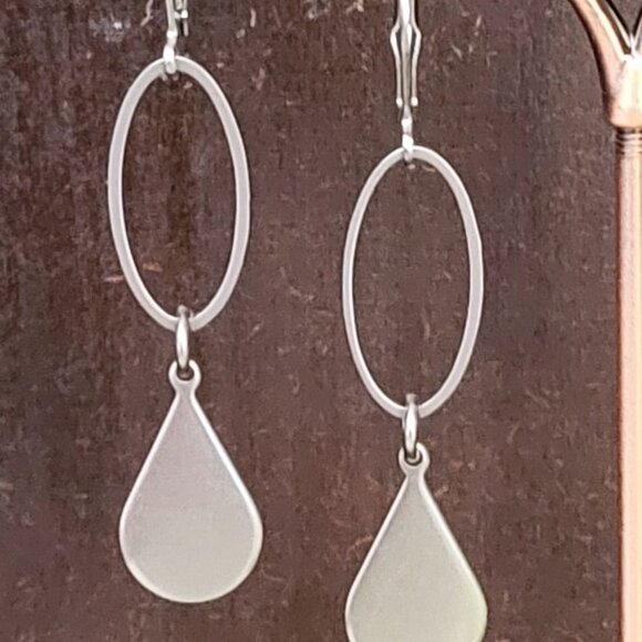 TEARDROP Oval Stainless Steel Lever Back Earrings Minimalist - Picture 5 of 6